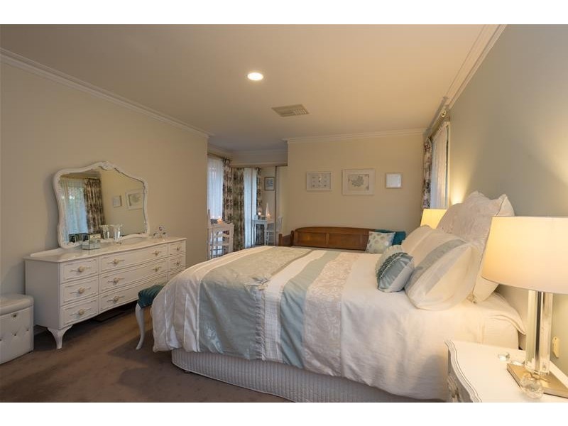 7 Spencer Court, Berwick VIC 3806