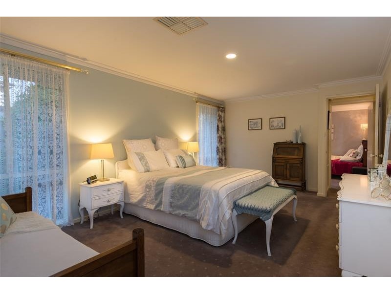 7 Spencer Court, Berwick VIC 3806