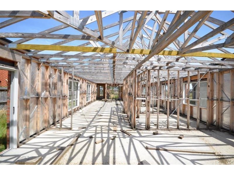 33 Bridge Road, Officer VIC 3809