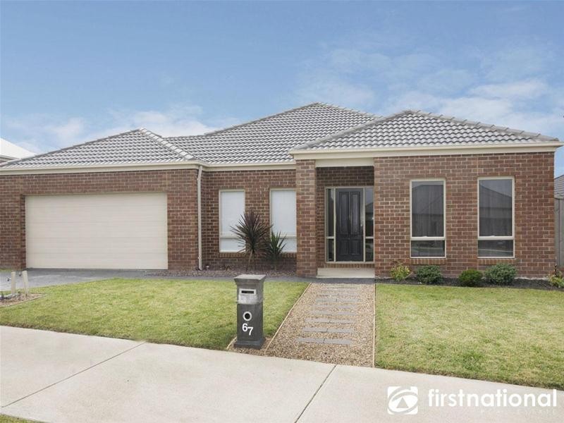 67 Arena Parade, Officer VIC 3809