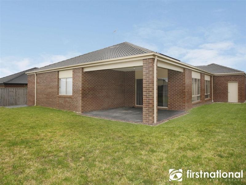 67 Arena Parade, Officer VIC 3809