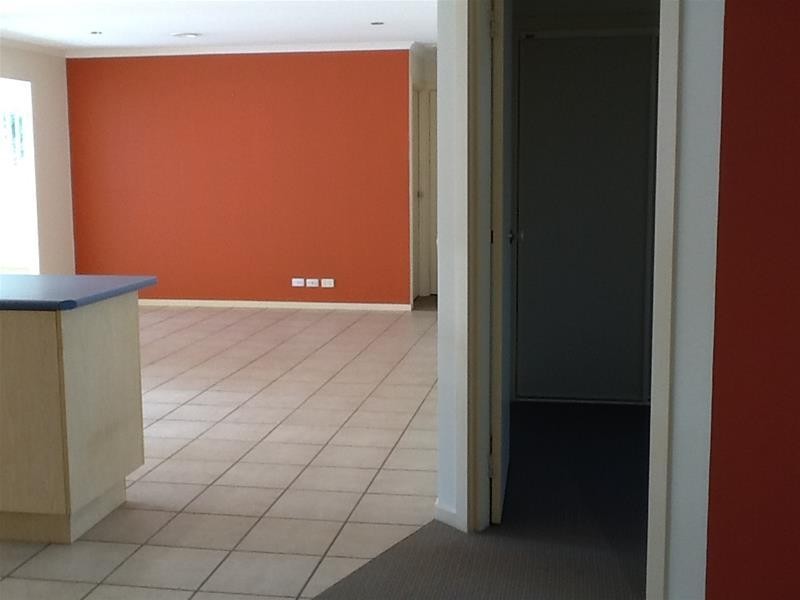 21 Galloway Drive, Narre Warren South VIC 3805