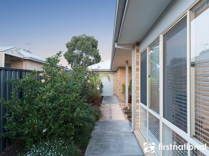 4 Killarney Crescent, Pakenham VIC 3810