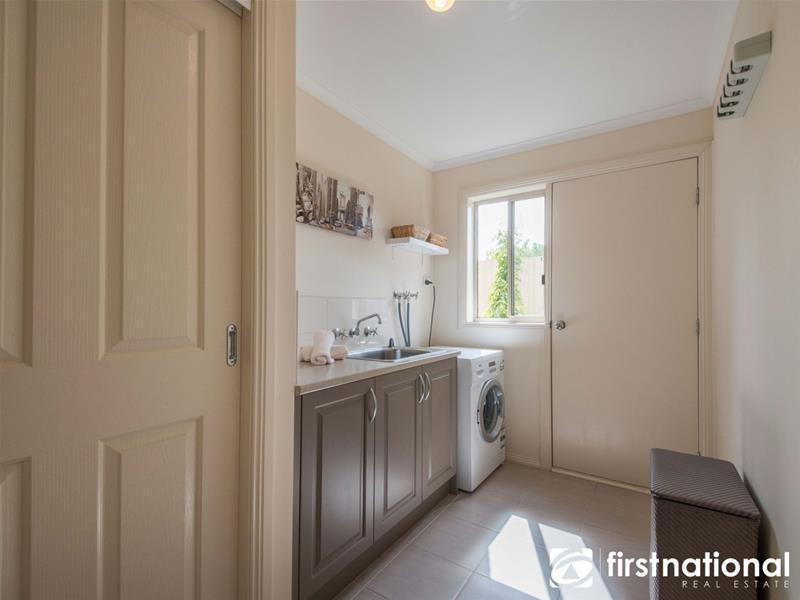 4/4 Anderson Street, Pakenham VIC 3810