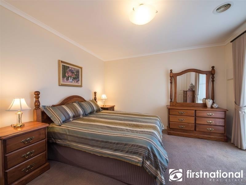 4/4 Anderson Street, Pakenham VIC 3810