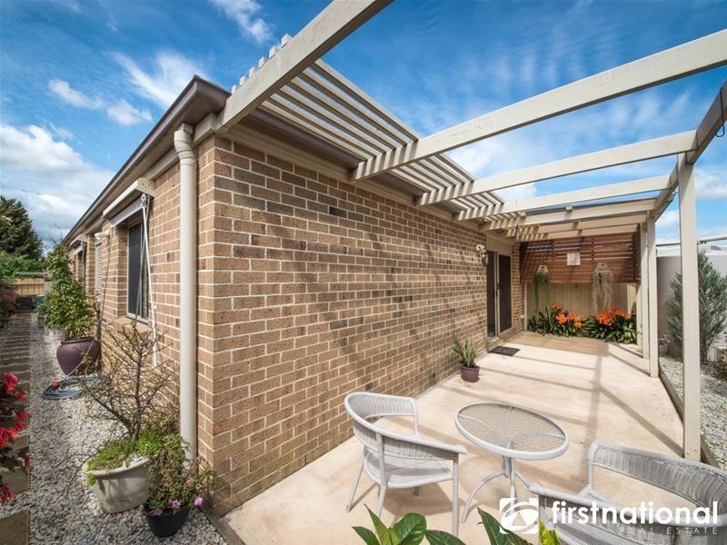 4/4 Anderson Street, Pakenham VIC 3810