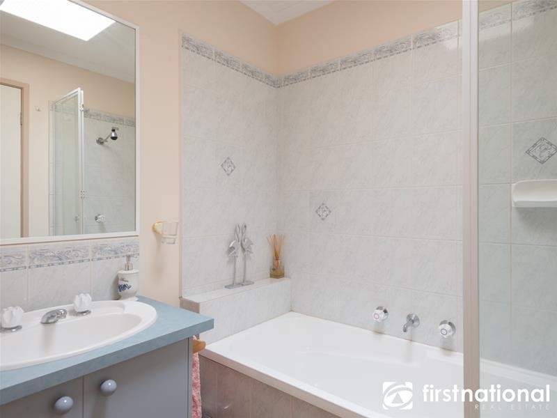 30 Maria Crescent, Pakenham VIC 3810