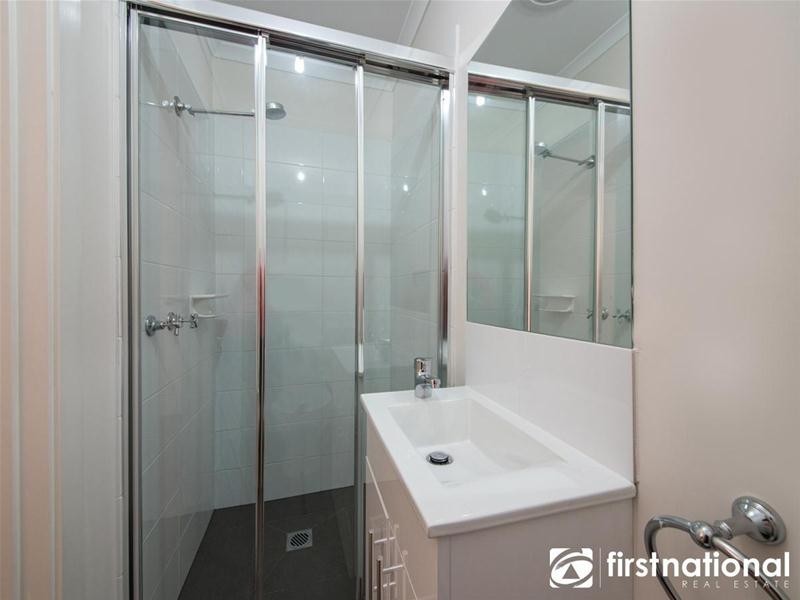 1/15 Shrives Road, Narre Warren VIC 3805