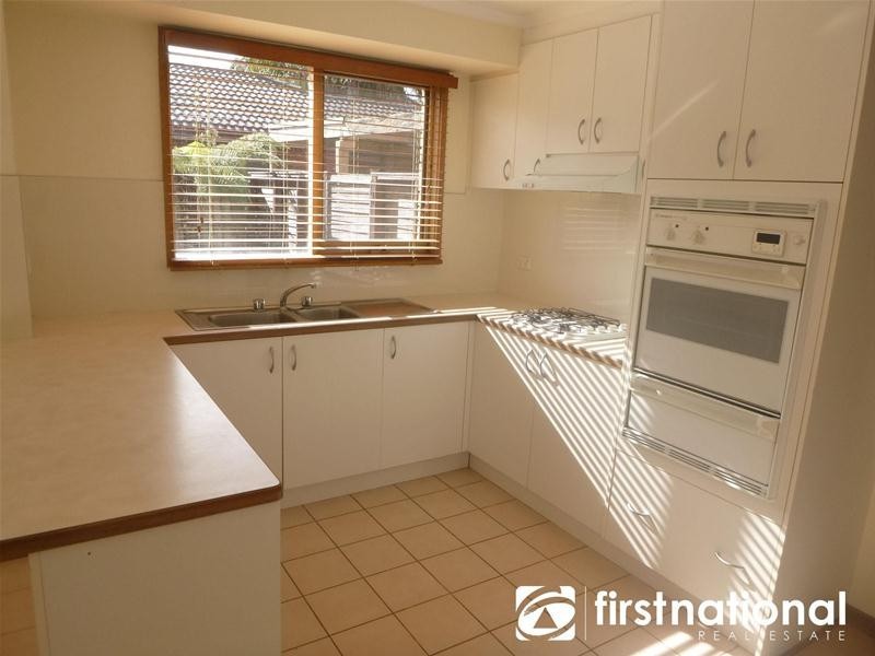 25 Coolong Avenue, Berwick VIC 3806