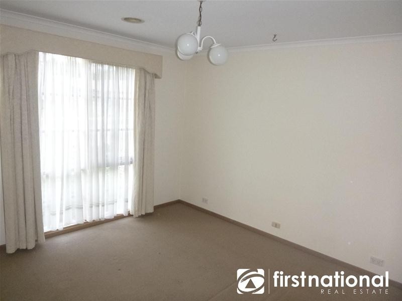 25 Coolong Avenue, Berwick VIC 3806