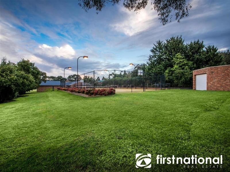 3-4 Lansell Close, Narre Warren South VIC 3805