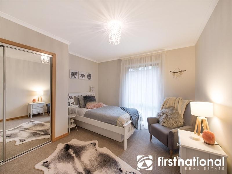 3-4 Lansell Close, Narre Warren South VIC 3805