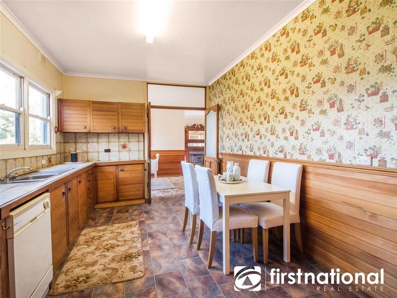 42 Girrahween Road, Maryknoll VIC 3812