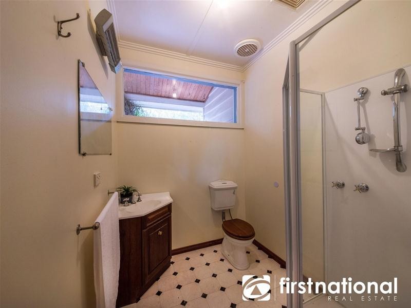 42 Girrahween Road, Maryknoll VIC 3812