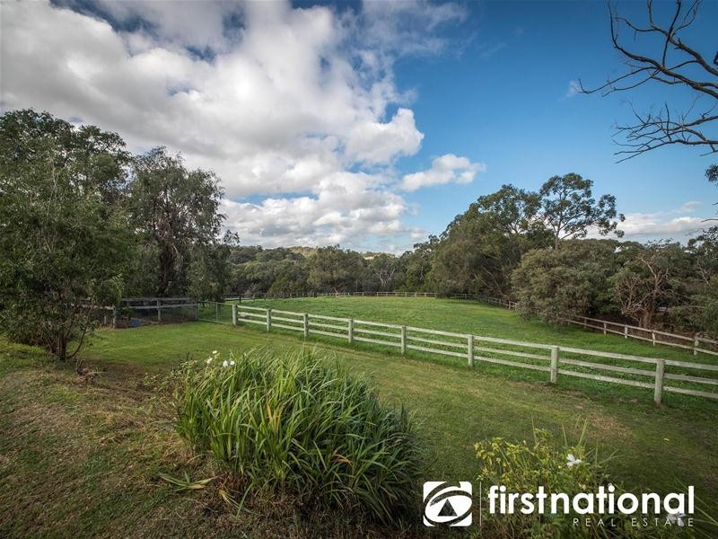 42 Girrahween Road, Maryknoll VIC 3812