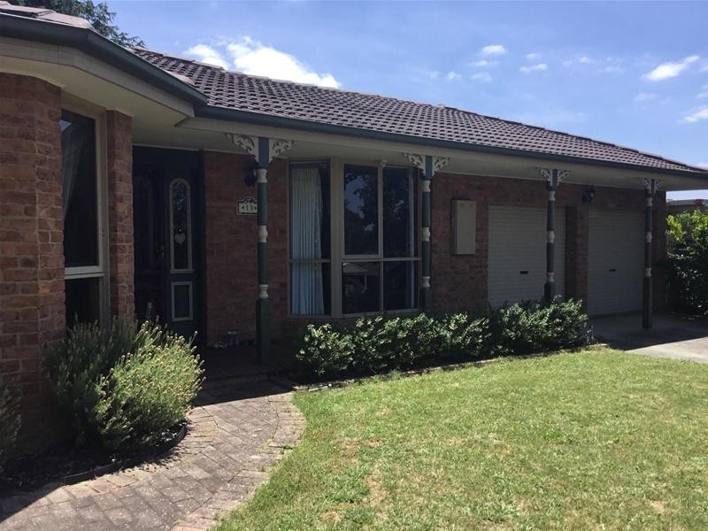 13 Howell Drive, Berwick VIC 3806