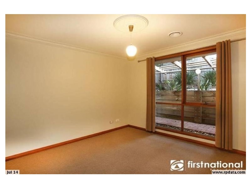 13 Howell Drive, Berwick VIC 3806