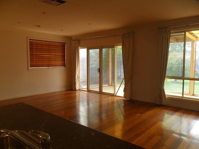 5 Brodie Mews, Beaconsfield VIC 3807