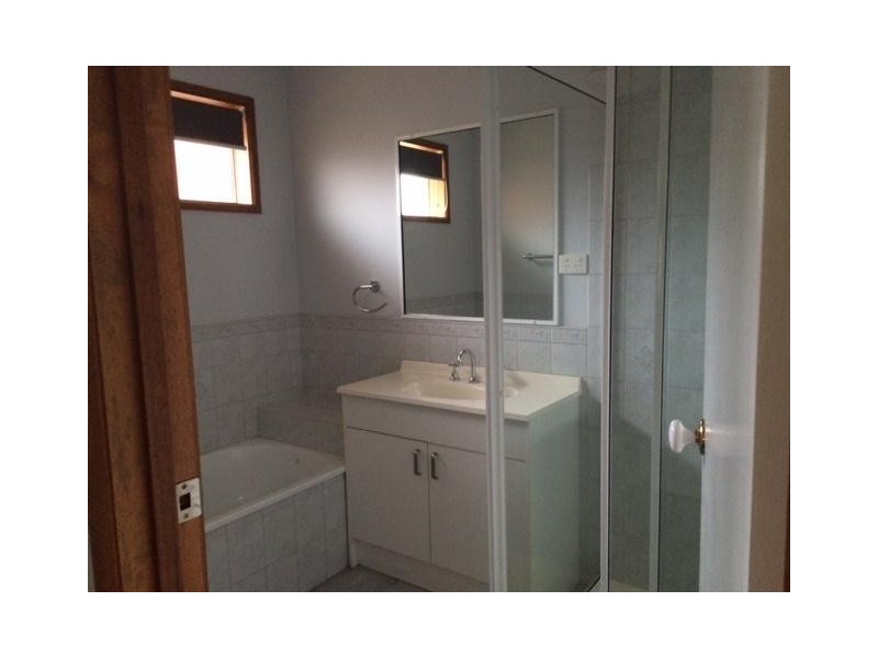 3 Gifford Close, Berwick VIC 3806