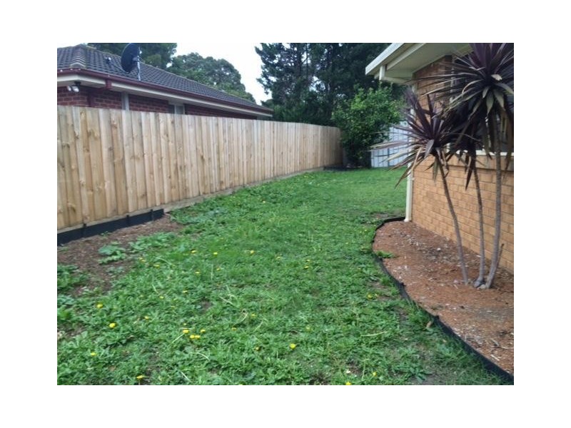 3 Gifford Close, Berwick VIC 3806