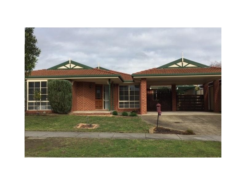 34 Christina Street, Narre Warren VIC 3805