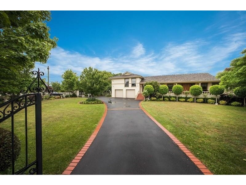 72 Brisbane Street, Berwick VIC 3806