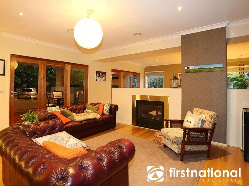 13 Kooyong Close, Officer VIC 3809