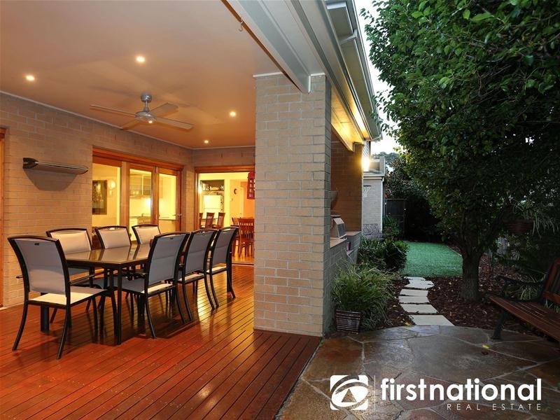 13 Kooyong Close, Officer VIC 3809