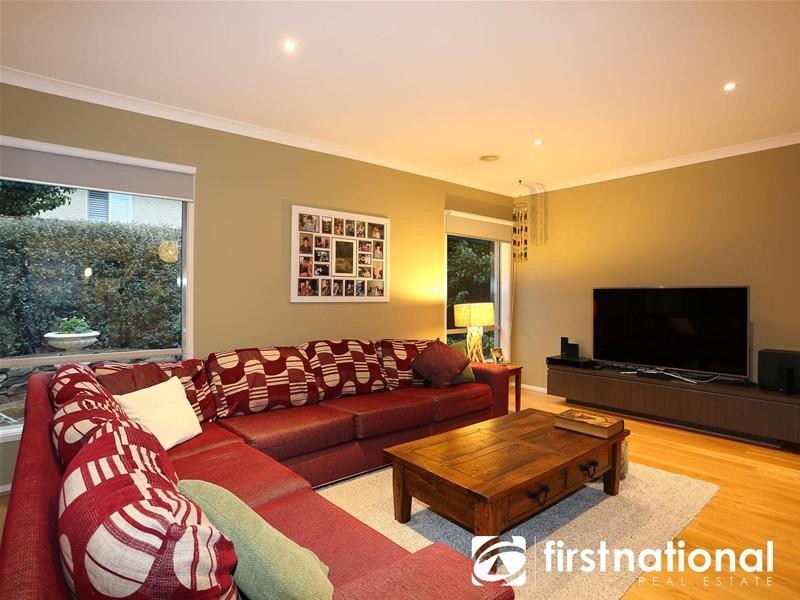 13 Kooyong Close, Officer VIC 3809