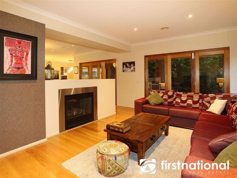 13 Kooyong Close, Officer VIC 3809