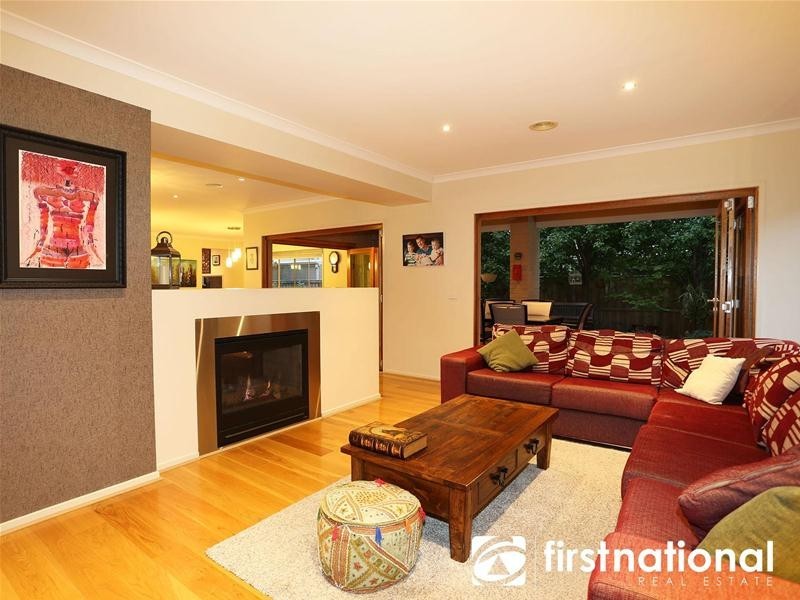13 Kooyong Close, Officer VIC 3809