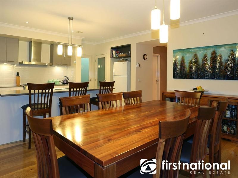 13 Kooyong Close, Officer VIC 3809