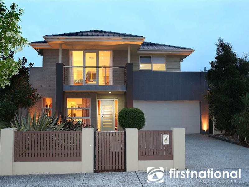 13 Kooyong Close, Officer VIC 3809