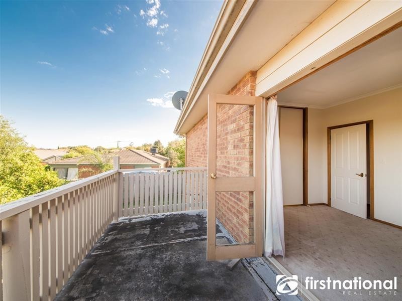 1 Kimbarra Drive, Berwick VIC 3806