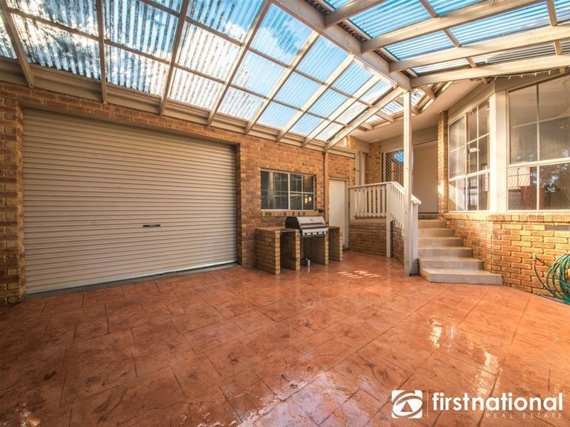 1 Kimbarra Drive, Berwick VIC 3806