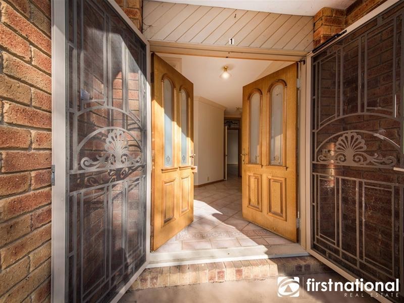 1 Kimbarra Drive, Berwick VIC 3806