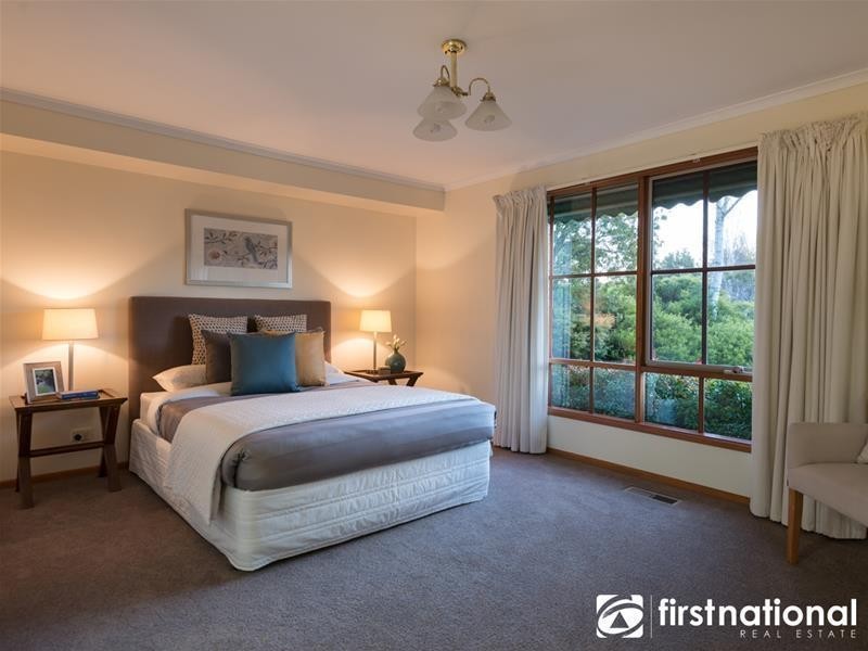 3 Lightwood Court, Berwick VIC 3806