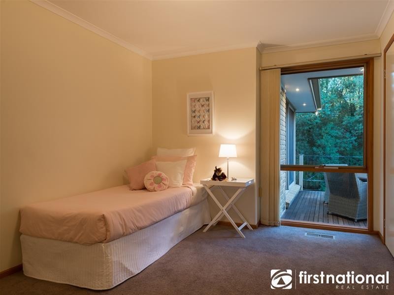 3 Lightwood Court, Berwick VIC 3806