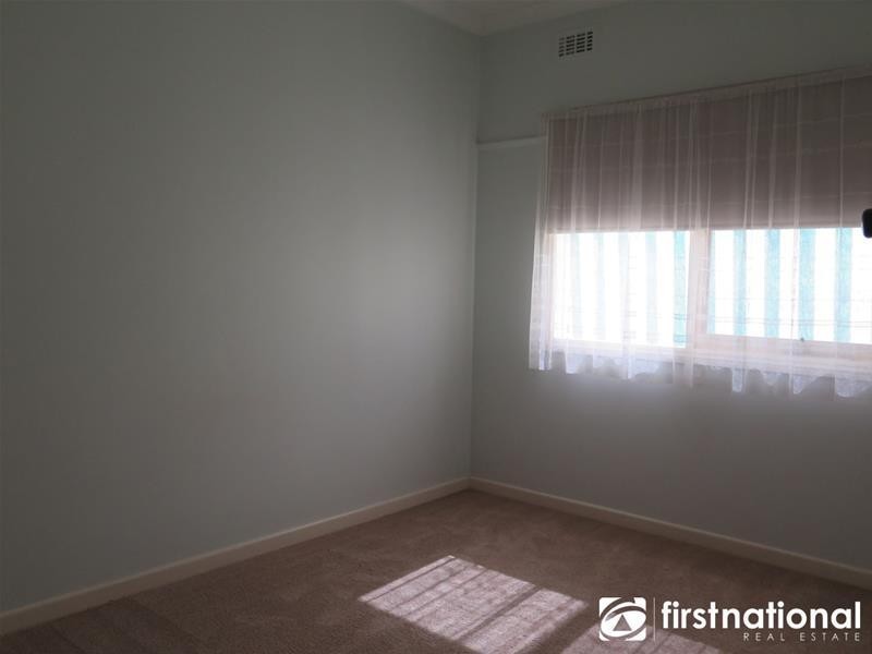 4 Henty Street, Pakenham VIC 3810