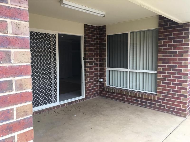 99 Skyline Way, Berwick VIC 3806