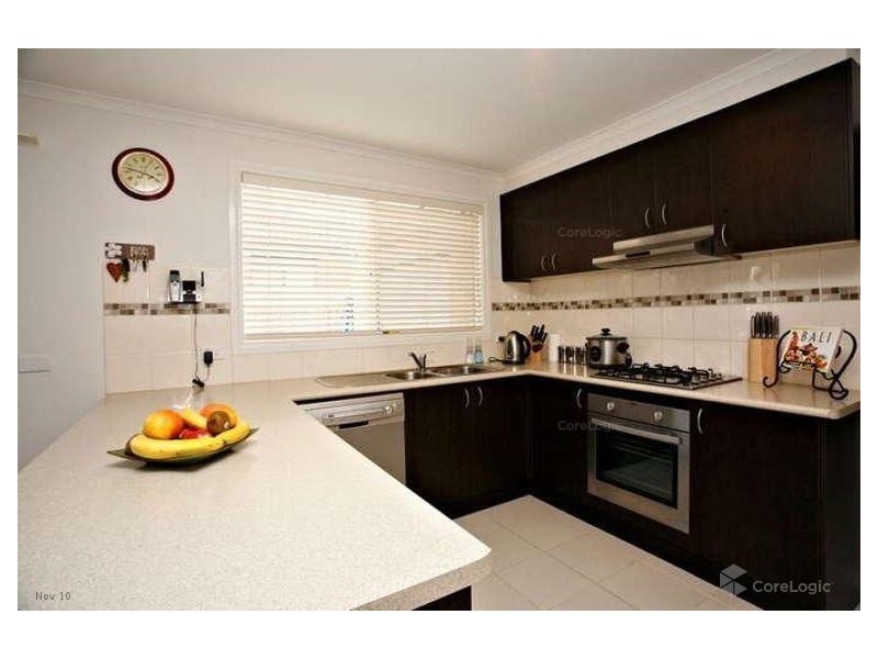 31 Ebony Street, Cranbourne North VIC 3977