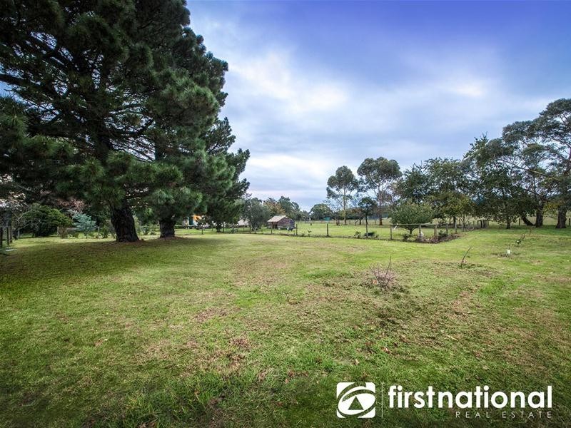 210 Toomuc Valley Road, Pakenham Upper VIC 3810
