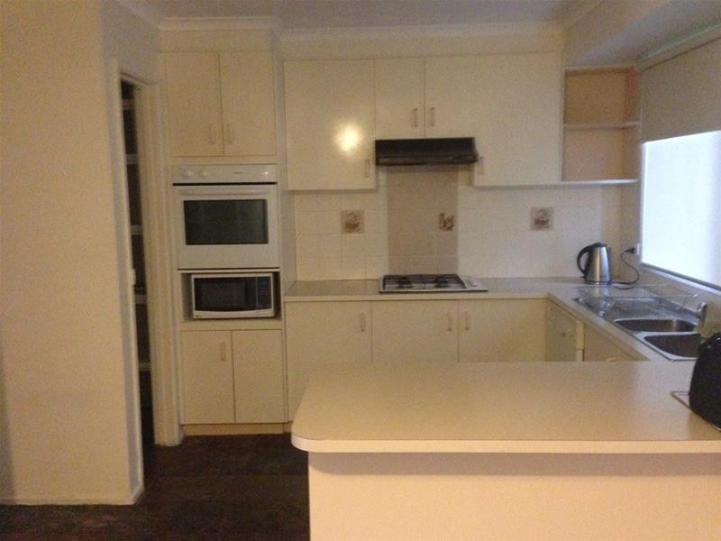 43 Coowarra Way, Berwick VIC 3806