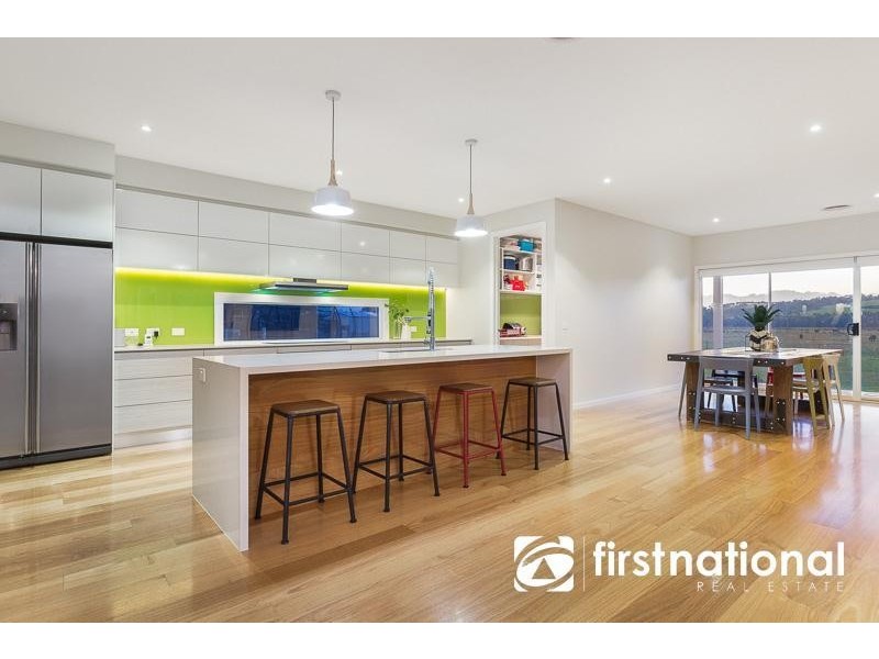 8 Haynes Close, Bunyip VIC 3815