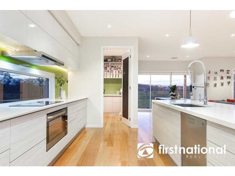 8 Haynes Close, Bunyip VIC 3815