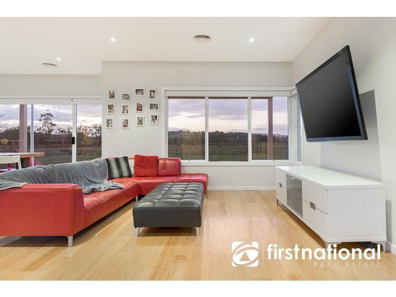 8 Haynes Close, Bunyip VIC 3815