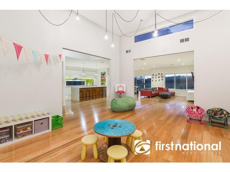 8 Haynes Close, Bunyip VIC 3815