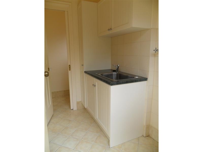 1/183 High Street, Berwick VIC 3806