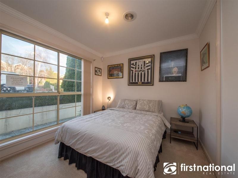 3 Nightingale Crescent, Berwick VIC 3806