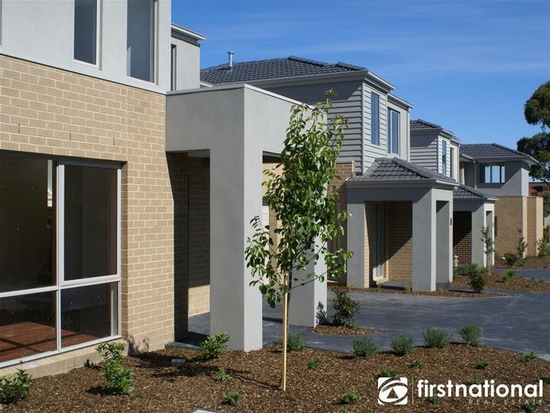 11/290 Centre Road, Narre Warren South VIC 3805